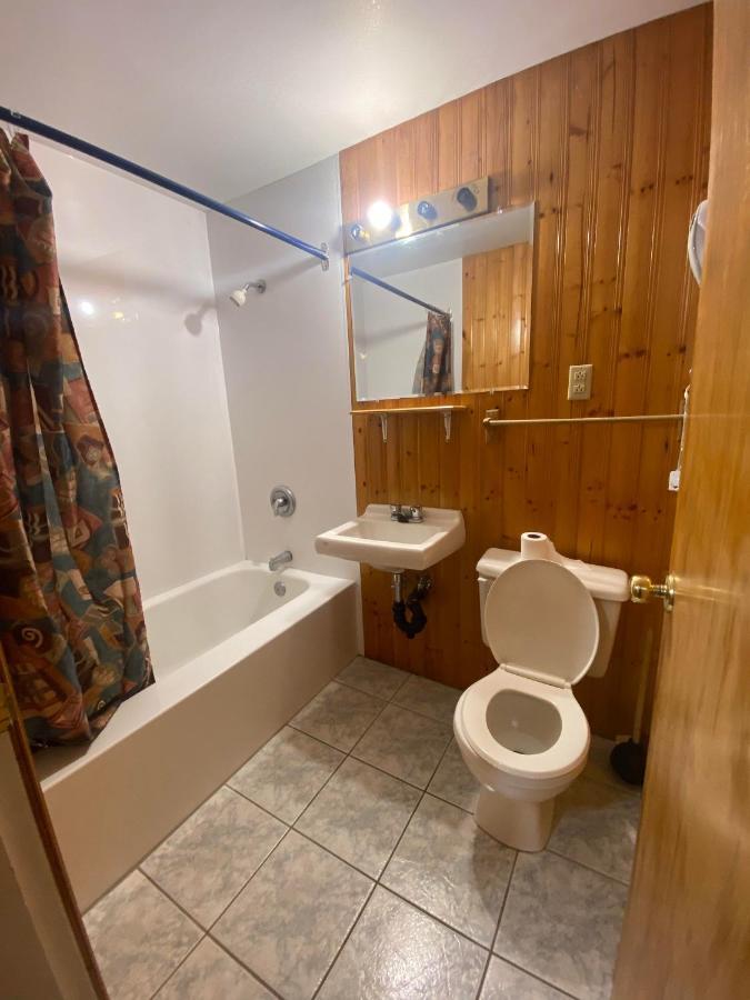 Hillcrest Motel Saint John Bagian luar foto
