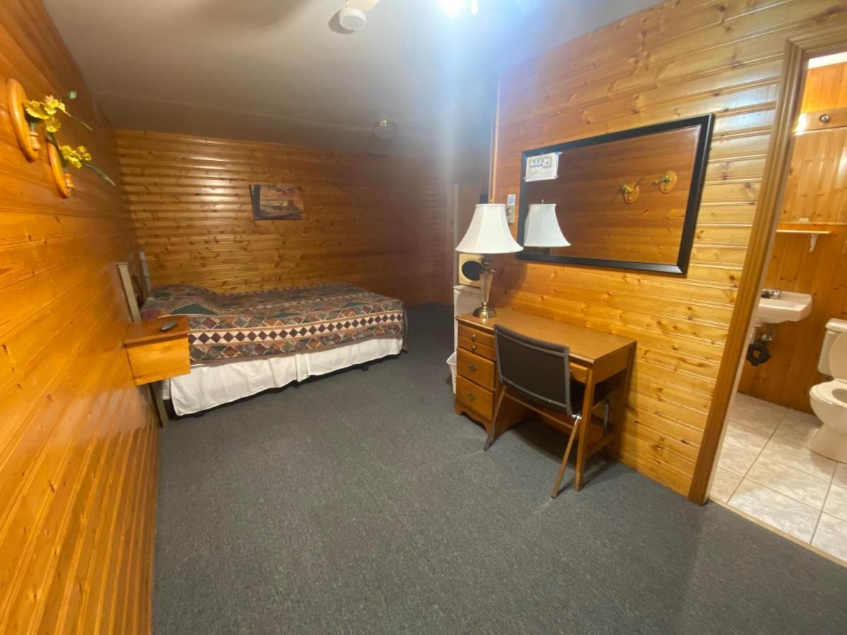 Hillcrest Motel Saint John Bagian luar foto